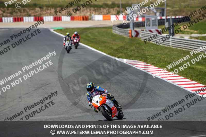 cadwell no limits trackday;cadwell park;cadwell park photographs;cadwell trackday photographs;enduro digital images;event digital images;eventdigitalimages;navarra;no limits trackdays;peter wileman photography;racing digital images;trackday digital images;trackday photos